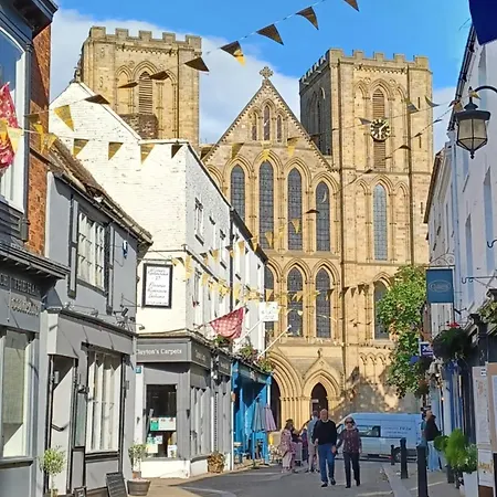 Hébergement de vacances Cosy Retreat - House With Double Bedroom *